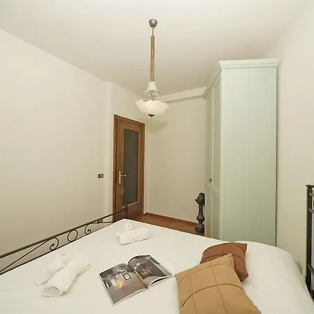 Casa Peler - Gardagate Apartmán